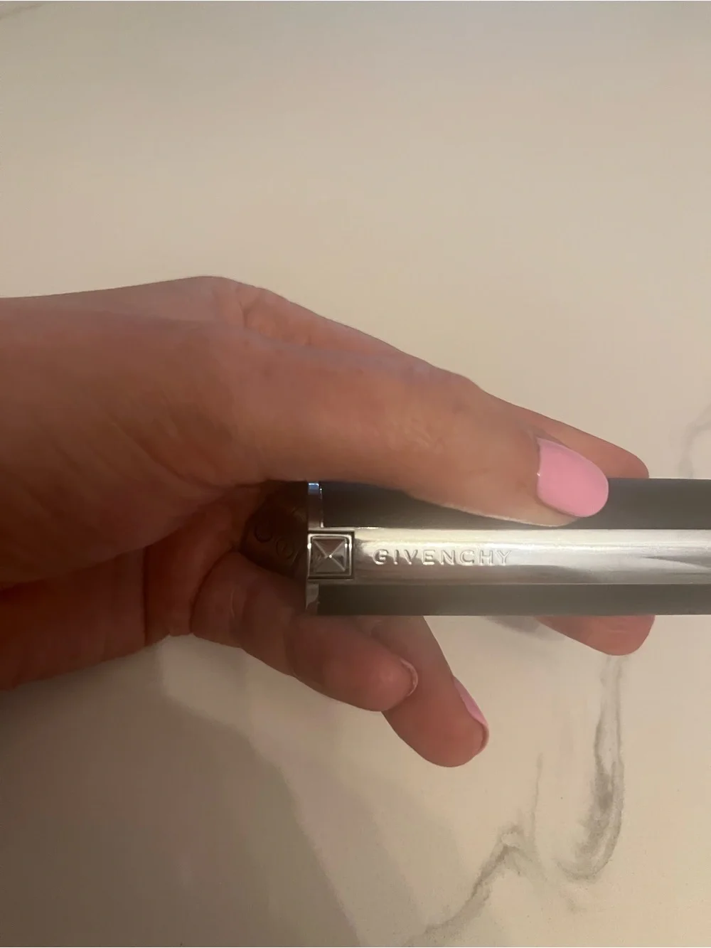 Givenchy Lipstick in Rogue Fetiche 325